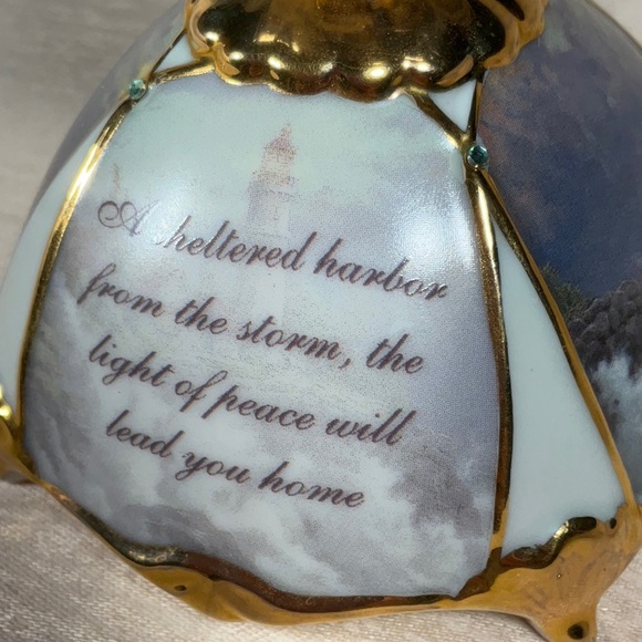 2005 Thomas Kinkaid Conquering the Storm Lights of Faith Musical Egg - Picture 3 of 10